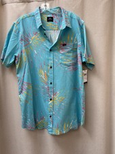 NWT- Rip Curl Men's Short Sleeve Button-Down Shirt retails 60 -XL