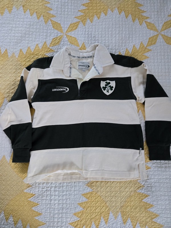 Youth Size 5/6 Lansdowne Ireland Long Sleeve Rugby shirt Shamrock Logo