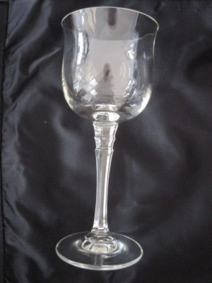 Art Deco 8x Weingläser Model Kensington by Mikasa Crystal