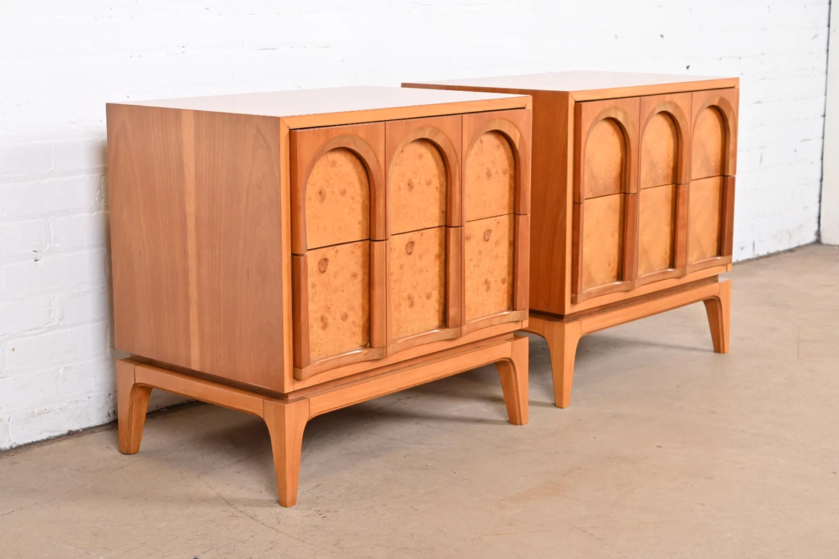 送料込み　vintage thomasville ナイトテーブル Shop Thomasville Furniture & Home Decor – Up To 80% Off | Kashew