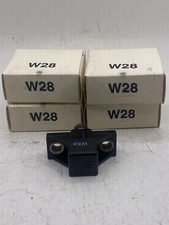 Lot Of 4 ALLEN BRADLEY W STYLE OVERLOAD HEATER ELEMENT W28
