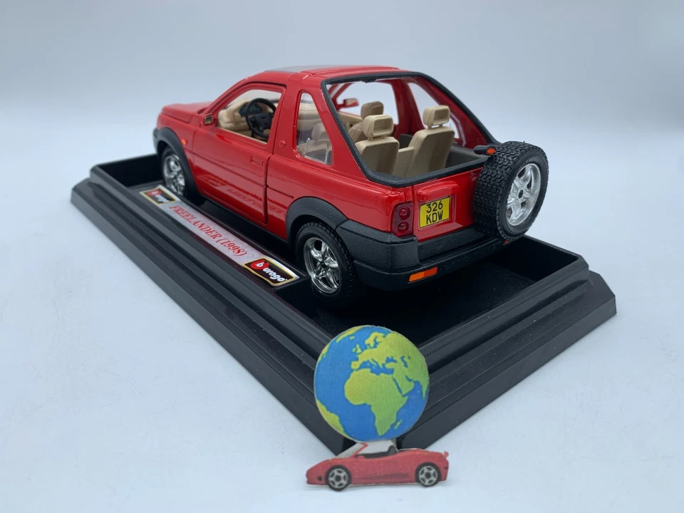 Bburago Land Rover Freelander 1998 "aperto" , scala 1:24 - 1:25, vintage (3320) - Immagine 4 di 4