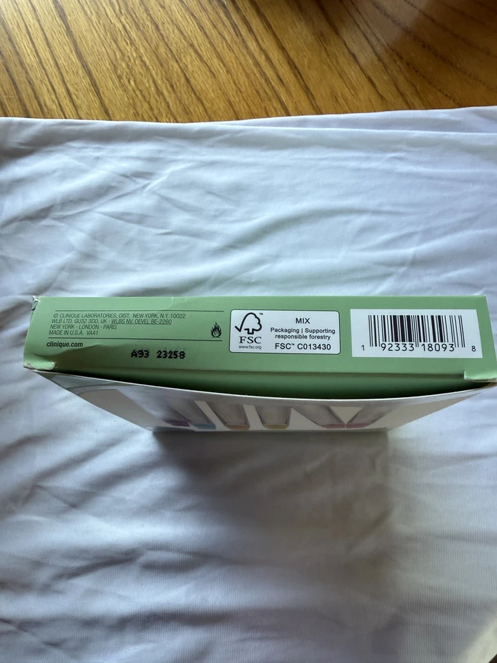 Clinique моя счастливая коллекция 6 путешествий духи - Изображение 3 из 4