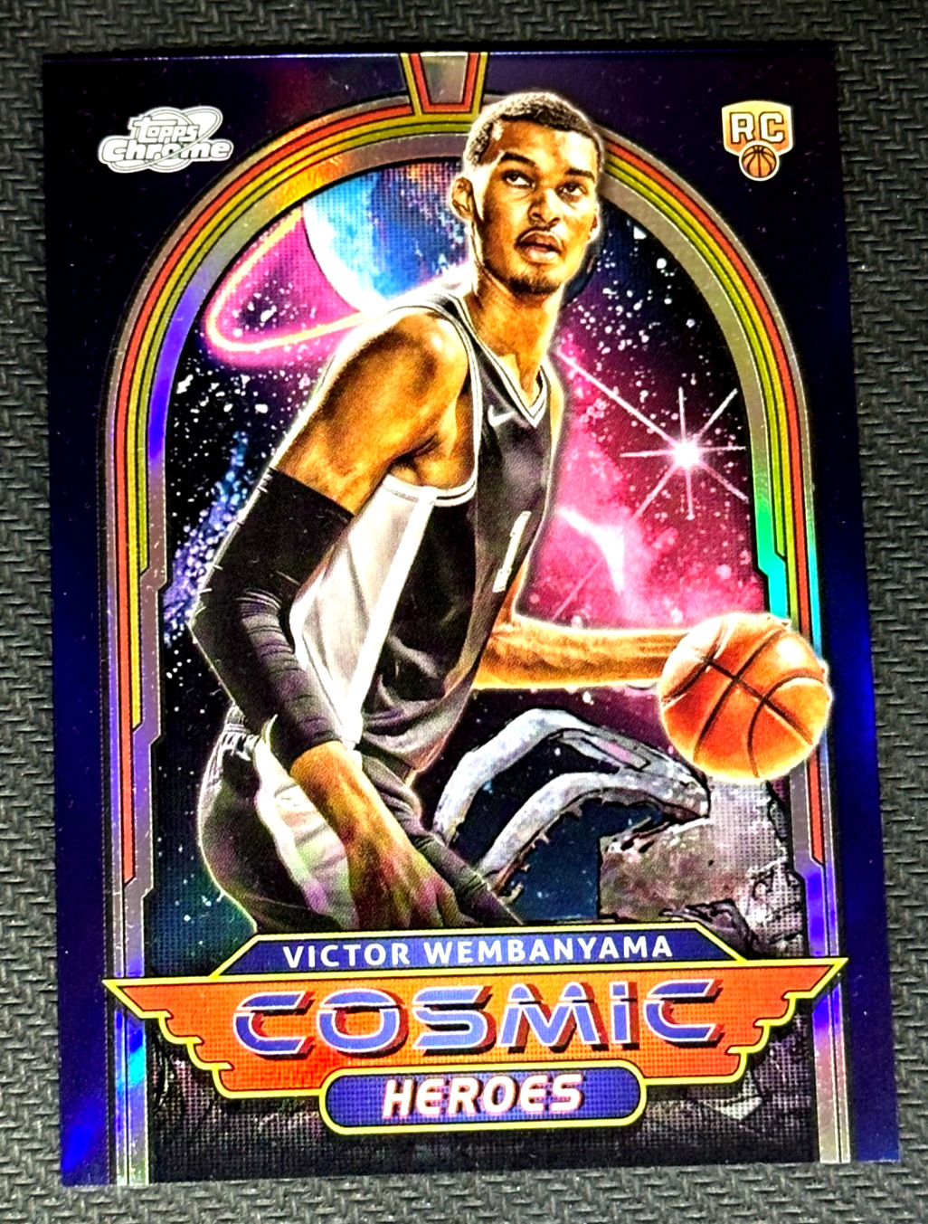 Victor Wembanyama 2023 Topps Chrome Cosmic #CH-18 Cosmic Heroes