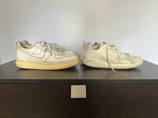 White Air Force Ones Size 9.5 Men’s Beater Bundle Air Force 1 & Jordan Eclipse