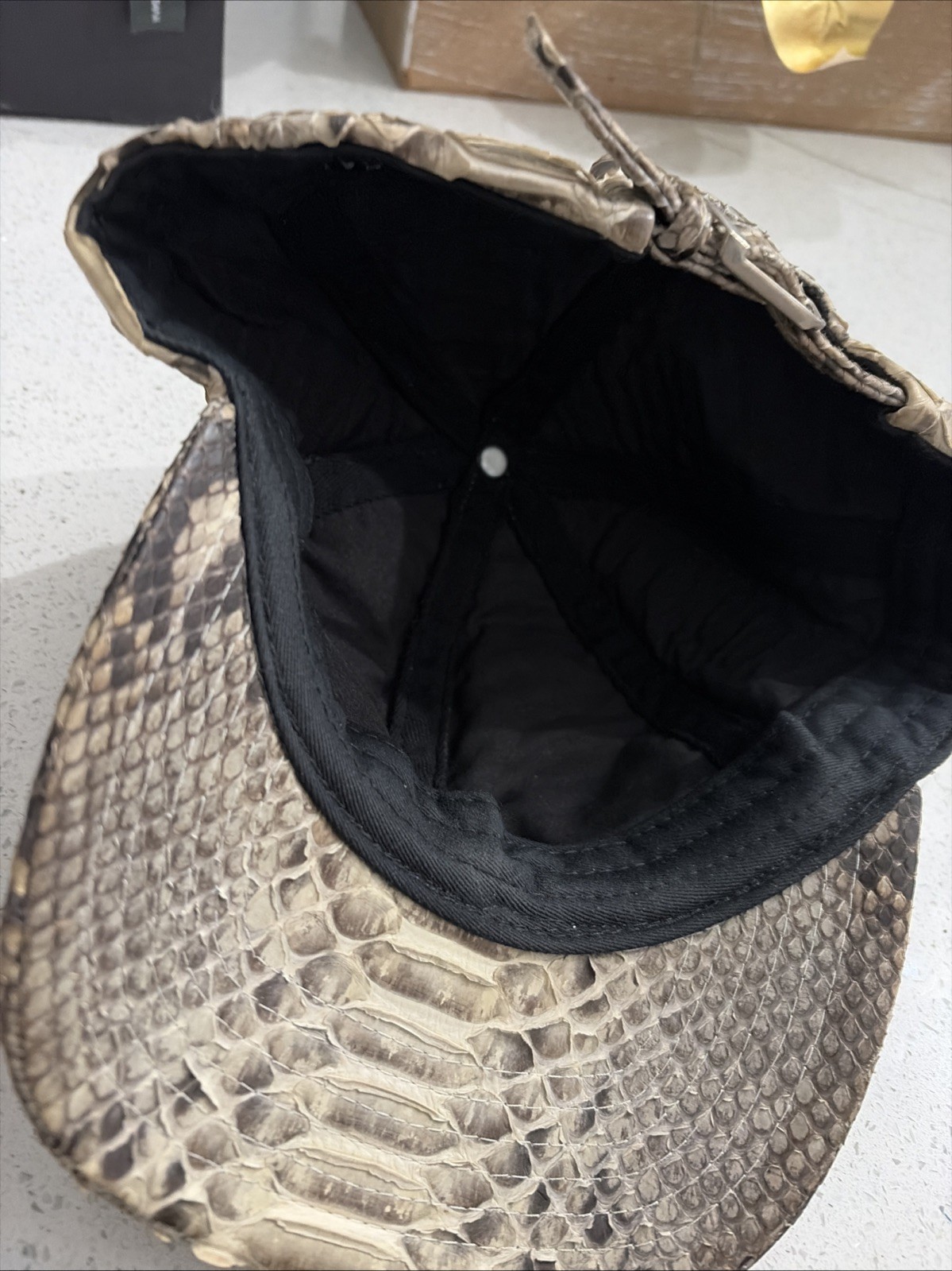 This is a genuine python leather baseball cap wit… - image 2