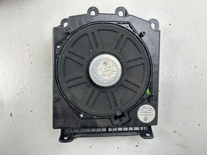 BMW 5 E60 E61 2008 Subwoofer 6929100 MAM84974