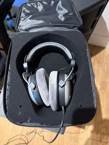 BEYERDYNAMIC dt 880 600ohm hifi headphone - Afbeelding 4 van 5