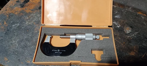 Micrometer Mitutoyo 25-50mm No 106-103