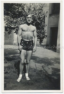 Adonis Artist Mann Turner - ''Erinnerung an euren Kleenen'' - Altes Foto 1930er