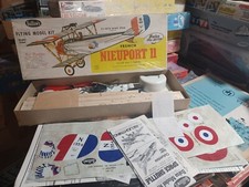 Guillow's French Nieuport 11 2 World War 1 Fighter Flying Model 203 Balsa Unused