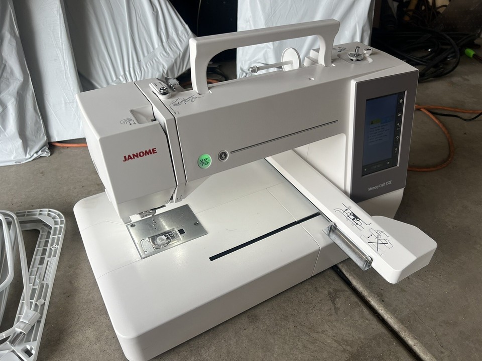 Janome Memory Craft 550e Embroidery Machine; Multiple Hoops eBay