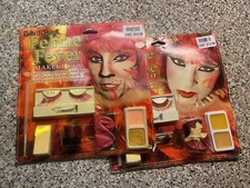 Vintage Wild Wicked Feline Fever and Flame Fatale Halloween Makeup Eyelash Kit