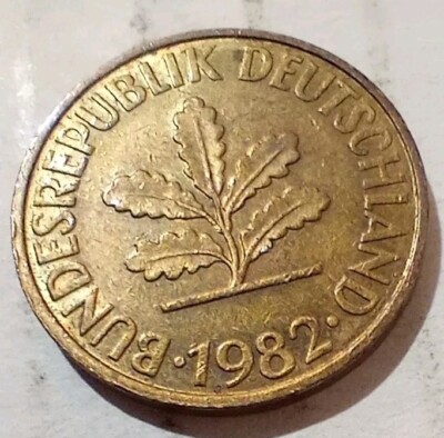 10 Pfennig 1982 F Germany Coin Bundesrepublik Deutchland Oak Stuttgart Mint