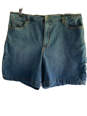 Gloria Vanderbilt Womens Denim Shorts 