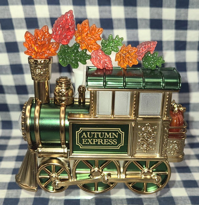 ALL NEW Autumn Express Train Wallflower NIGHTLIGHT Plug-In Bath & Body Works