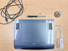 Wacom Intuos 3 PTZ-630 Graphics Tablet with Grip Pen, USB Cable  Pen Stand