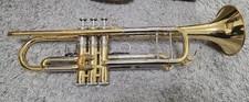 YAMAHA Xeno YTR-8335U Trumpet Gold Used with Hard Case