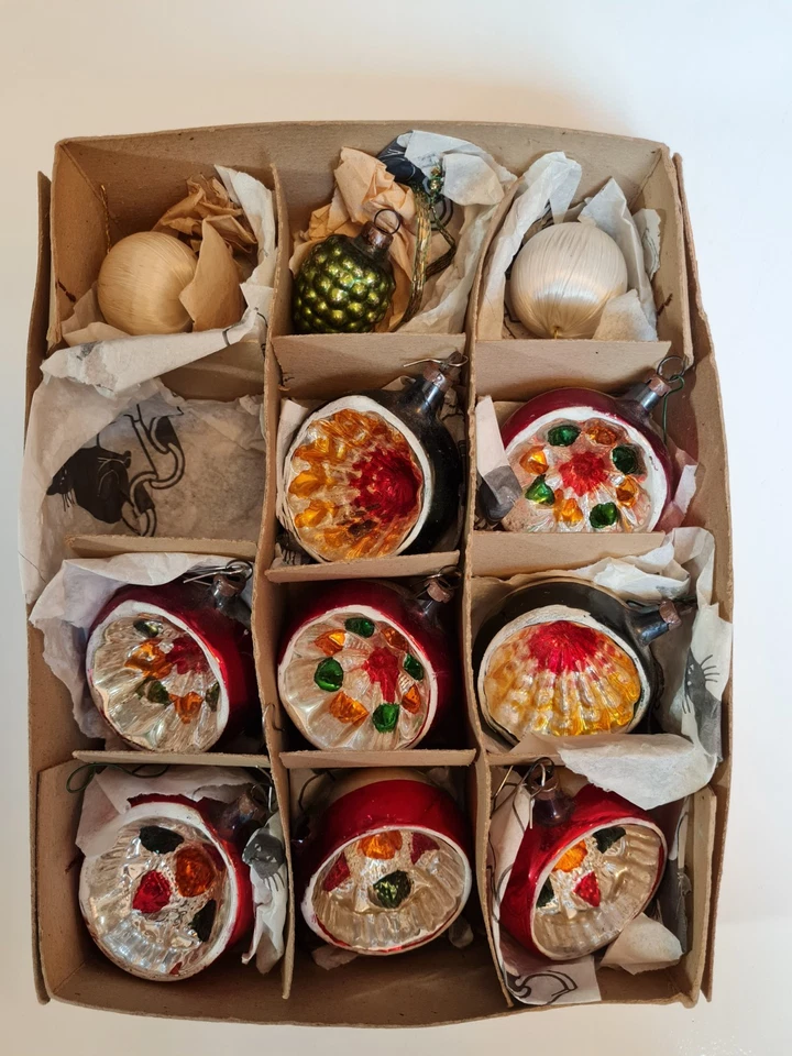 Christbaumkugeln, Einstichkugeln, Reflexkugeln alt aus Glas (1 defekt!!!) - Bild 2 von 4