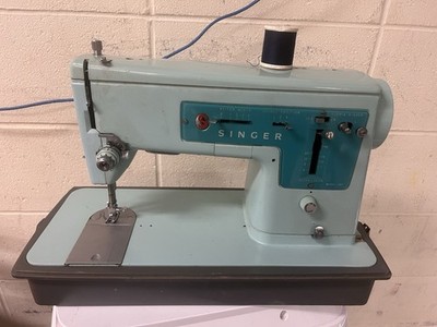 Working Singer 347 Robin-Egg Blue Sewing Machine Vintage 1964 England w/ Pedal