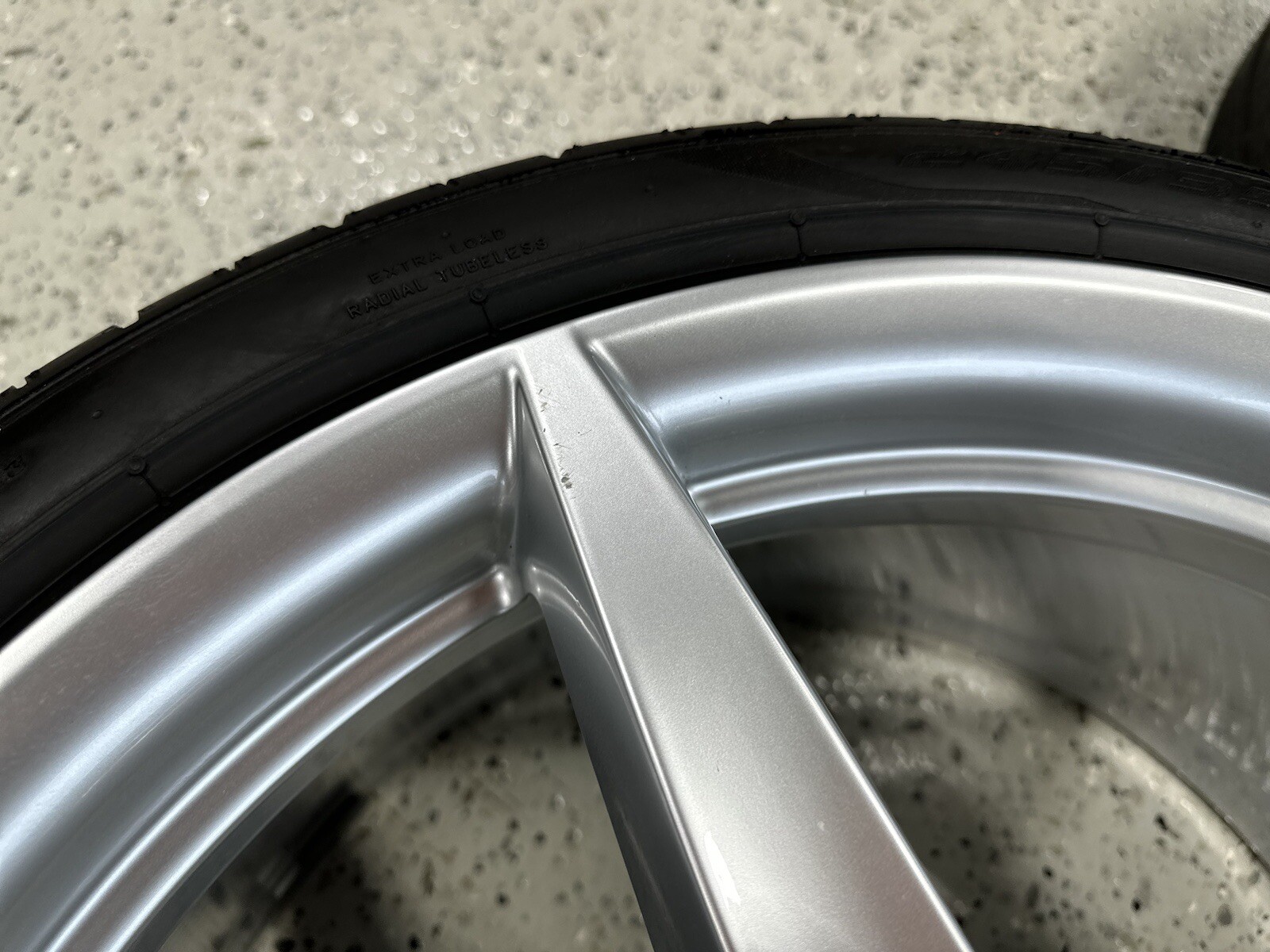 FERRARI 488 20" OEM Wheels Rims + Pirelli Tires EXCELLENT Condition!