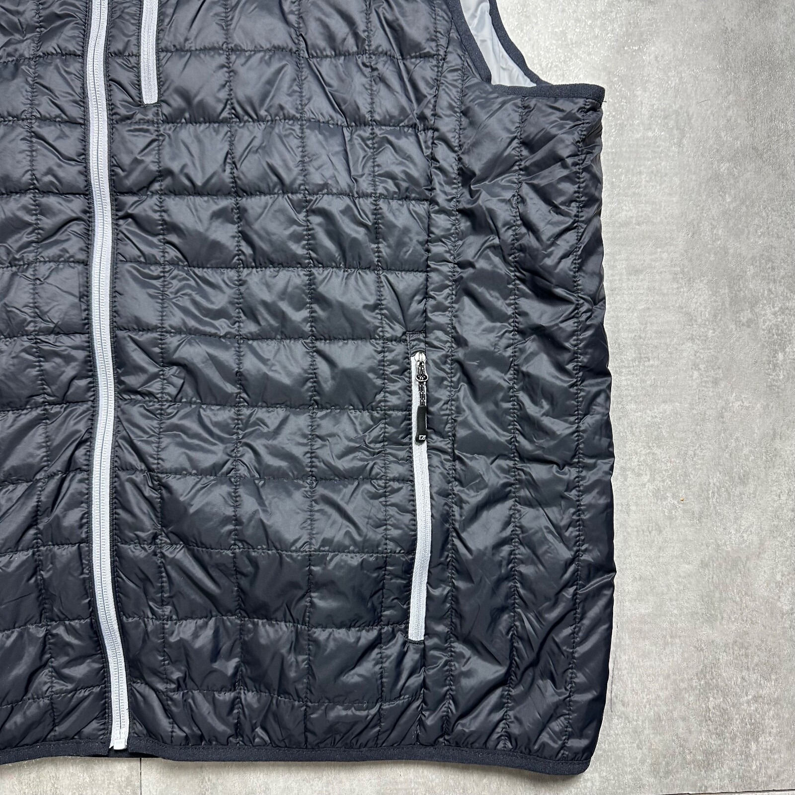 cutter and buck quilted puffer vest mens 2xl black NWT weathertrek golf