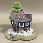 Lilliput Lane Flower Sellers With Box and Deeds