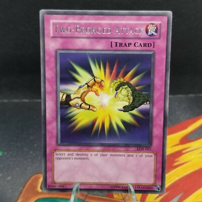 Two-Pronged Attack LOB-061 NM LP MP HP  Rare Unlimited Yugioh Card