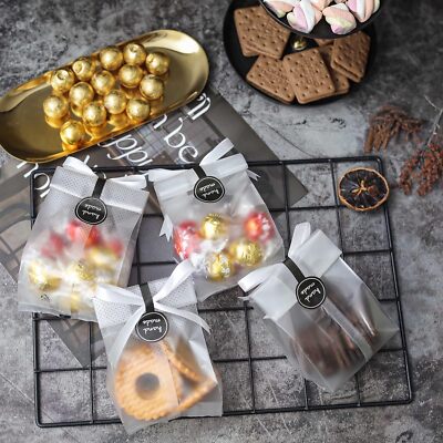 LOKIQNG Cellophane Bags Plastic Treat Bag Clear Cookie Candy Bags With Twist Ties For Party Favor Bag(100PACK,4x6inch