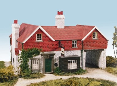 Wills OO - Craftsman Kit - Black Horse Inn - CK13