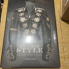 King of Style: Dressing Michael Jackson by Mi...