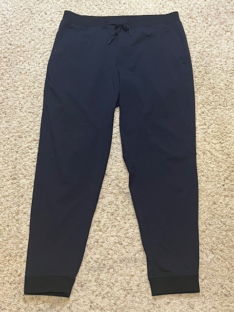 Ten Thousand Black Midweight Tech Performance Jog… - image 1