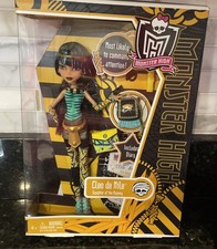 Monster High Cleo De Nile School's Out 2011 bambola da collezione nuova con scatola bambola super rara