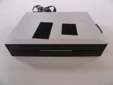 Hitachi AVC08U Audio Video Center/Digital TV Tuner