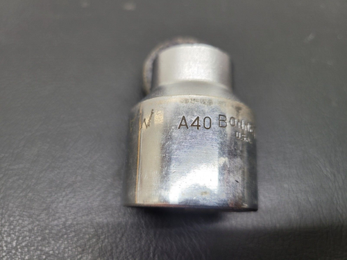Bonney 1-1/4" Socket 1/2" Drive 12 Point Vintage - Picture 2 of 9