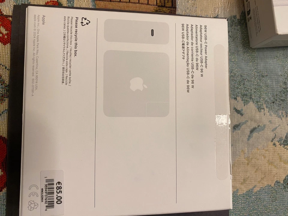 USB-C 96W Power Adapter & USB-C 240W Charge Cable (2 m ) Original Apple - Bild 4 von 4