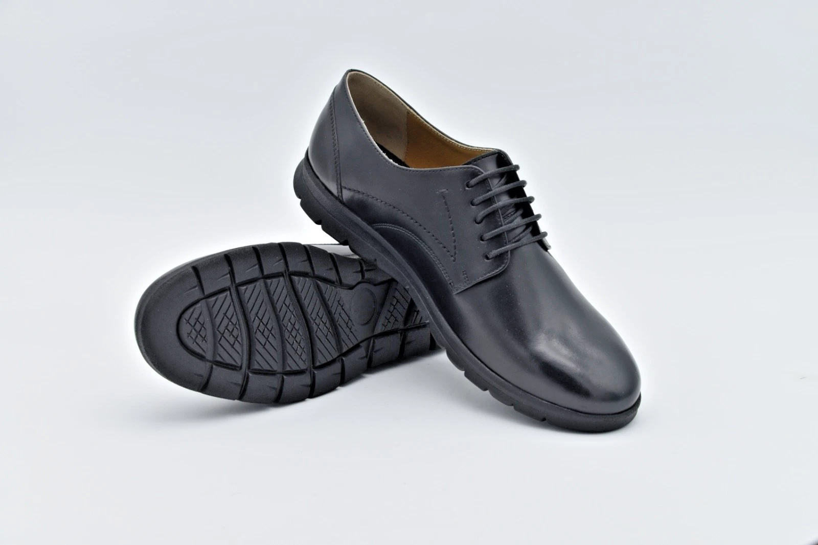 Mens leather smart shoes, lace up Oxford style school shoe, trainer sole