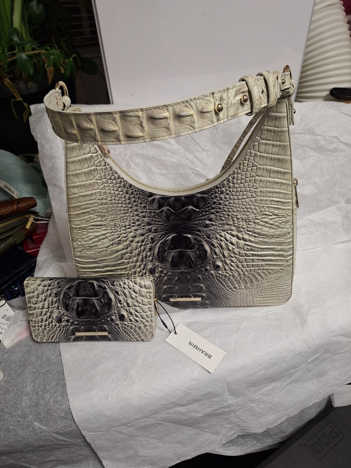Brahmin Melbourne Collection Everlasting Ombre Tabitha Shoulder Matching Wallet image 4
