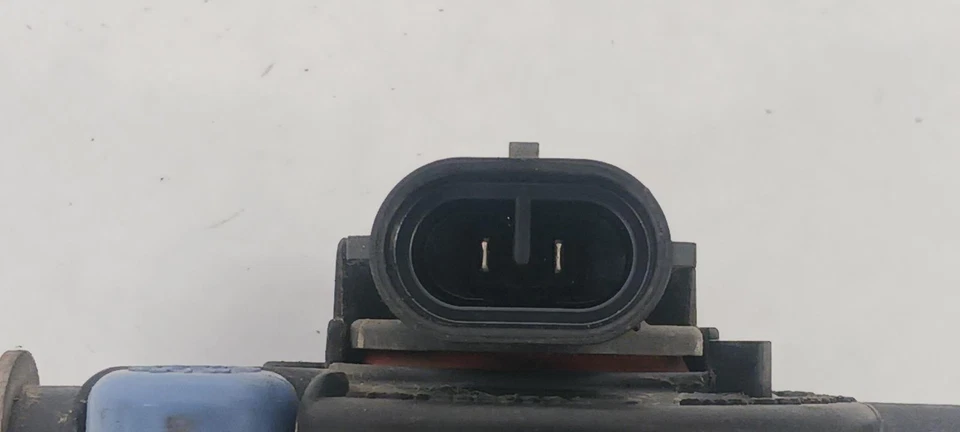 '11-'15 MITSUBISHI OUTLANDER SPORT Right Passenger fog light OEM Grade A! - Image 3 of 4