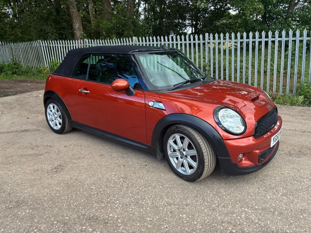 Mini Convertible Cooper S 2010