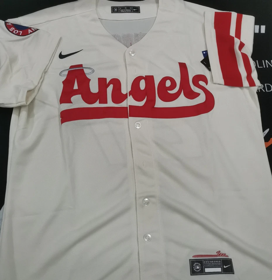 Футболка с нашивками Mike Trout No27 Angels City Cream Cool Base - Изображение 2 из 4