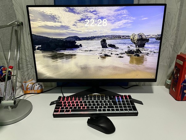PC Gaming: Ryzen 5, Nvidia 4060, 32GB RAM, 1TB SSD