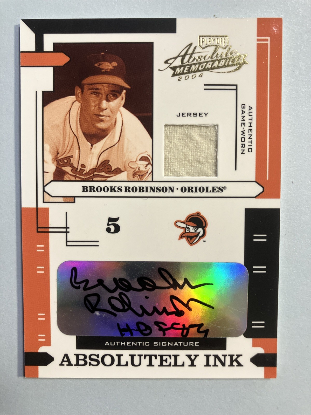 2004 ABSOLUTE MEMORABILIA BROOKS ROBINSON GAME USED/AUTO W/ HOF INSIGNIA #/100 view 2