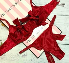 Victoria's Secret Shine Strap Bows Quarter Cup Balconette Bra Set