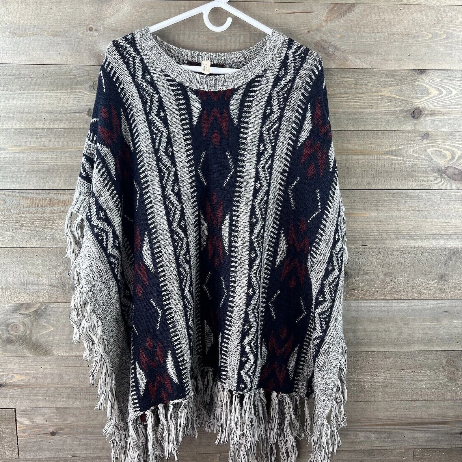 Elan Womens Sweater Poncho Pullover Fringe Boho Nordic Festival Layer One Size
Opens in a new window