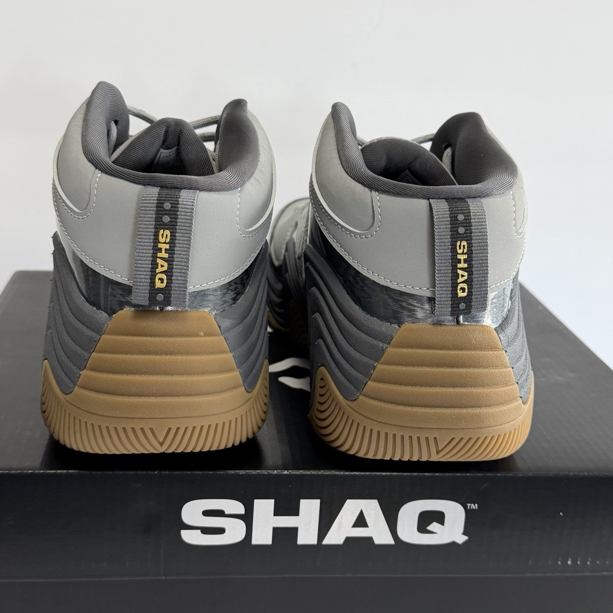 Shaq 4X Mens Basketball Shoes Medium Grey Gum Sole‎ Sneakers AQ95035MN Size 10.5 Men main image 4
