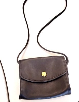 VINTAGE COACH CHRISTIE 9892 CROSSBODY SHOULDER BLACK LEATHER SPRINGLOCK