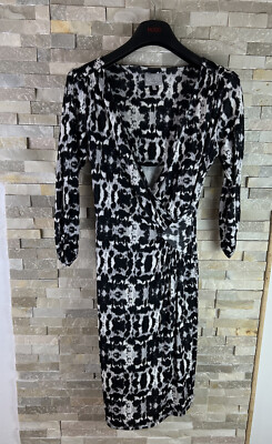 Ghost women s Size 10 V Neck Abstract Print Black Dress 