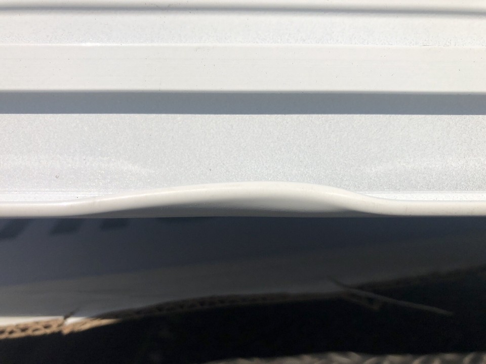 ITASCA / WINNEBAGO Entry Door w/ Window / Latch Part 329933 01 06A