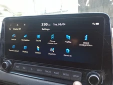 HYUNDAI KONA DISPLAY SCREEN MULTIFUNCTION 96560CM601NVC MK1 OS 2020 - 2023